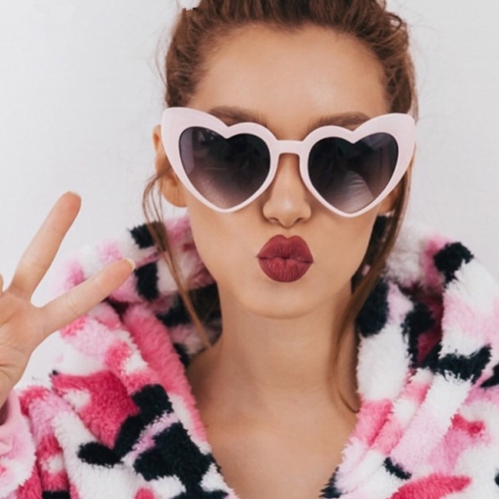 vintage pink heart shaped sunglasses!!